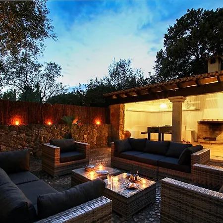 Encinas Villa *