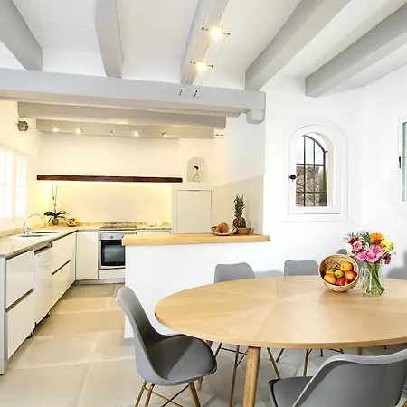 Encinas Villa *